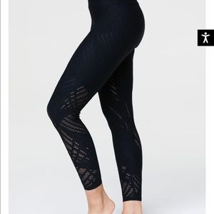 Onzie Selenite legging in black size S/M